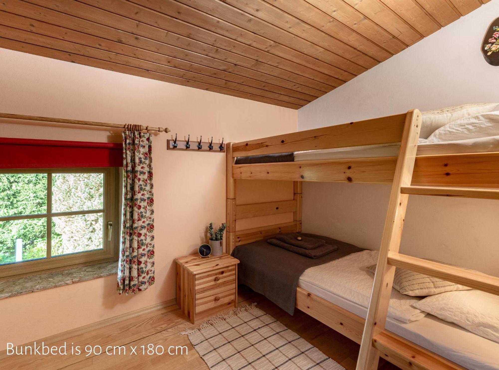 Landhaus Bergner Alm Fusch an der Glocknerstraße Стая снимка